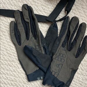 Giro Bike Gloves